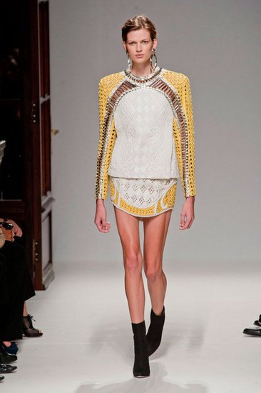 Balmain-Spring-2013 17