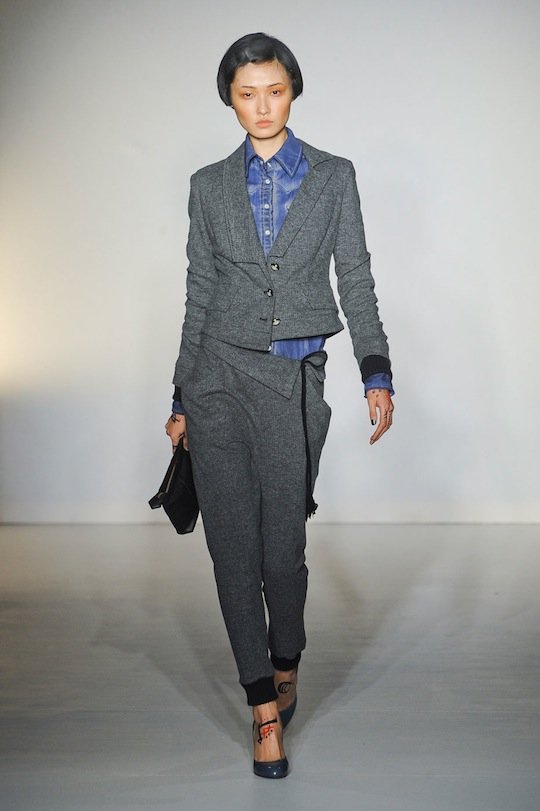 Vivienne Westwood Red Label Fall 2012 photo 4