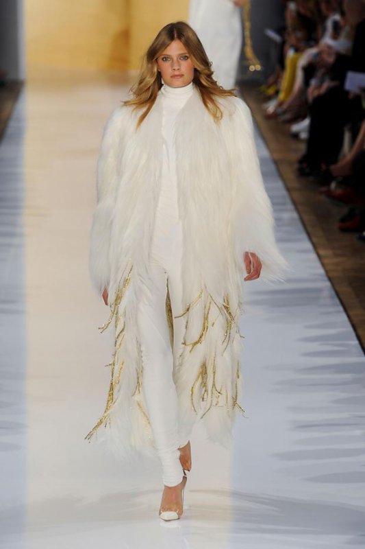 Alexandre Vauthier Couture Fall 2012 photo 2